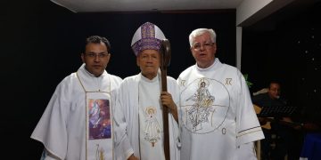 Jornalista Neilo Machado é ordenado Diácono pela imposição das mãos de Dom Sebastião