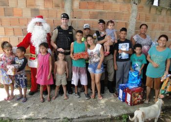 PM promove Ação Social de Natal e presenteia 200 crianças no Bairro São Geraldo