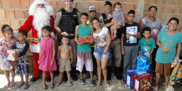 PM promove Ação Social de Natal e presenteia 200 crianças no Bairro São Geraldo