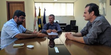 Câmara conclui processo interno para reforma das calçadas e manutenção Predial em 2020