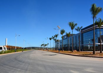 XCMG do Parque Industrial de Pouso Alegre é destaque da Revista Veja