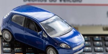 Desconto de 3% para quitar IPVA à vista vale a pena, diz especialista