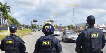 Feriado de Natal registra 50 mortes e quase mil feridos nas rodovias