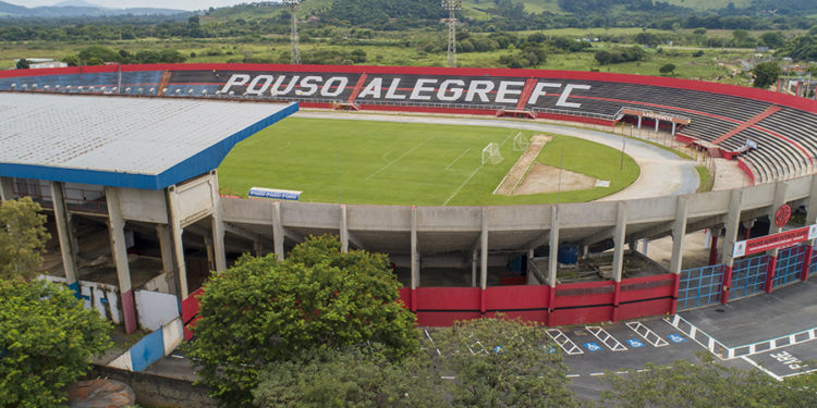 Estádio do Mandu recebe pintura nova e ganha as cores do PAFC