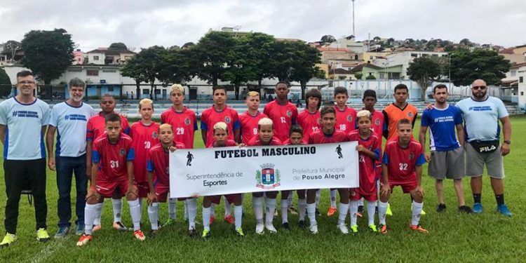 Equipes de Pouso Alegre disputam Copa de Futebol de Base