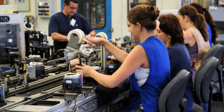 Abertura de empresas cresce 15% em Minas Gerais