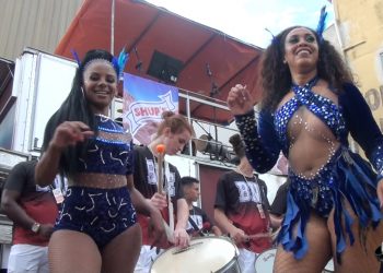 No embalo do samba, bloco Brazucas agita a terça-feira de Carnaval em Pouso Alegre