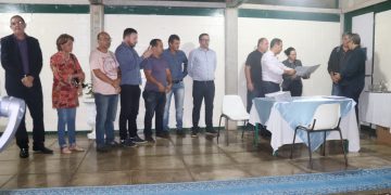 Em Pouso Alegre no Jardim Guadalupe 85 famílias recebem escrituras dos seus imóveis