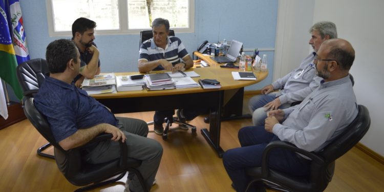 Prefeitura de Pouso Alegre interfere e Expresso Planalto revoga normas sobre passe escolar