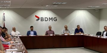 Contra coronavírus, Romeu Zema decreta suspensão de eventos oficiais