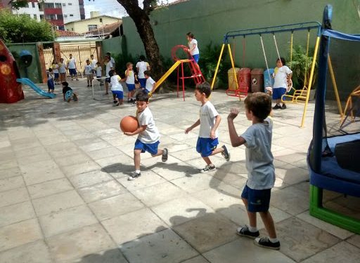 CORONAVIRUS – PARA QUEM ESTÁ RECLAMANDO QUE AS ESCOLAS FECHARÃO NO BRASIL