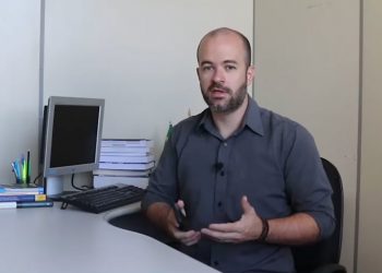 Alunos da rede municipal retomam ano letivo remotamente