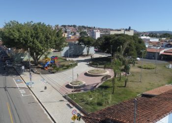 Revitalização da Praça da Árvore Grande em Pouso Alegre é concluída