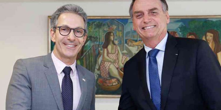 Volta às aulas: emissora de TV começam a transmitir ensino para estudantes mineiros