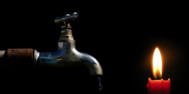 Lei de Bolsonaro veta corte de água e luz de sexta-feira a domingo