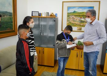 Em Pouso Alegre competidores que venceram categorias Sub-11 a Adulto foram premiados