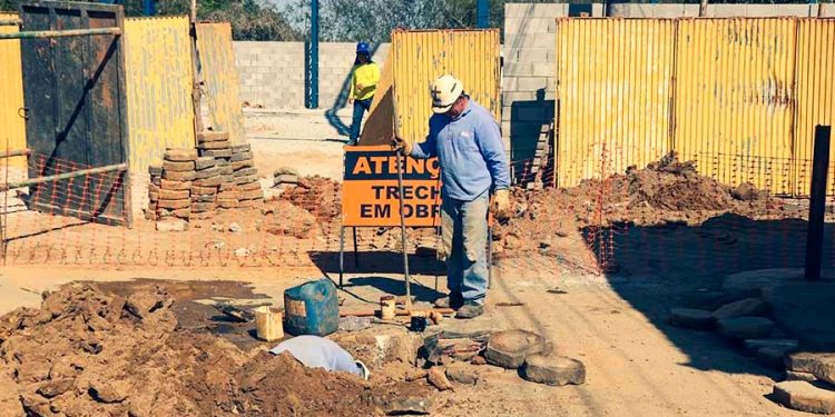 Prefeitura de Pouso Alegre realiza substituição de galerias no Jardim Yara
