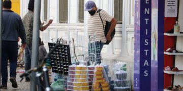 Prefeitura de Pouso Alegre dá início à fiscalização de ambulantes