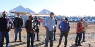 Em Pouso Alegre Ordem de Serviço para construção da Av. Faisqueira é assinada com o prefeito Rafael Simões