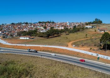 Pavimentação de avenida no Cidade Jardim entra na reta final.