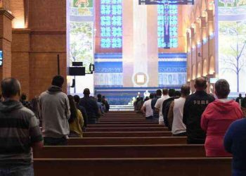 Morte de padre de Aparecida com suspeita de COVID-19 preocupa fiéis