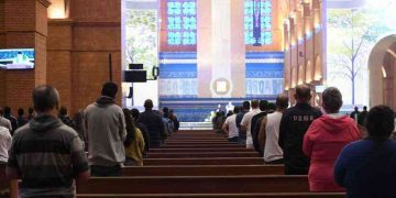 Morte de padre de Aparecida com suspeita de COVID-19 preocupa fiéis