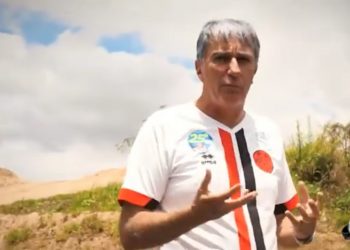 Gigantesca carreata movimenta ruas e avenidas de Pouso Alegre