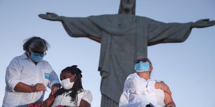 Regionais de Saúde do Sul de Minas recebem 2ª remessa de vacinas contra a Covid-19