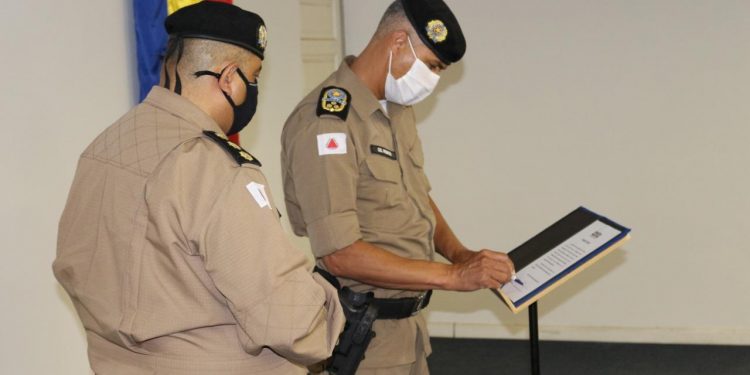 Solenidade de passagem de comando conjunta acontece em Pouso Alegre