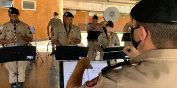 Homenagem da Banda aos profissionais da Saúde da 17ª RPM