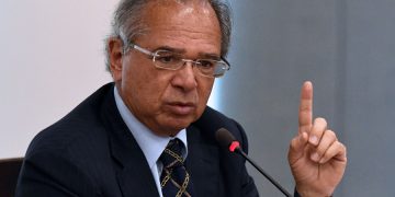 Auxílio emergencial novo deve ser inferior aos R$ 300 do fim de 2020