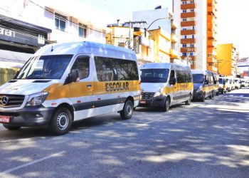 Veículos particulares de transporte escolar devem seguir regras específicas para atuarem