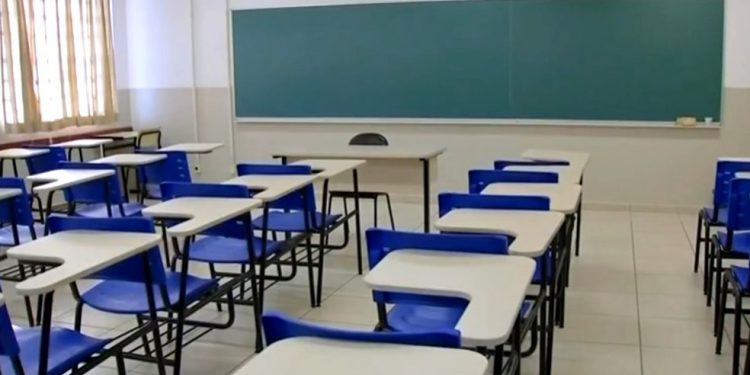 Aulas presenciais serão retomadas em Pouso Alegre na próxima segunda-feira