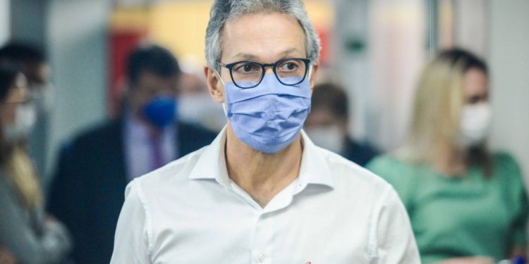 Pesquisa mostra Zema na frente e polarização com Kalil