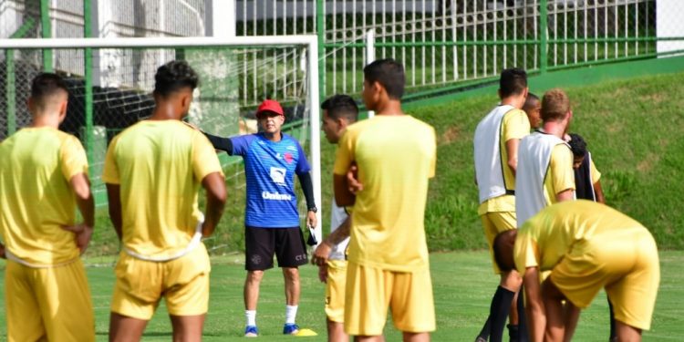 Com elenco completo PAFC se prepara para estreia