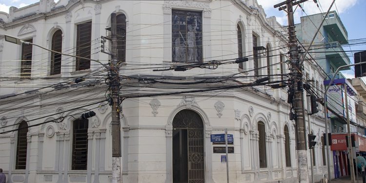 Biblioteca Pública de Pouso Alegre reabre e volta a receber público