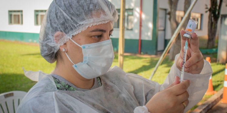 Pouso Alegre realiza mais um Pit Stop para vacinação contra a covid-19 nessa terça