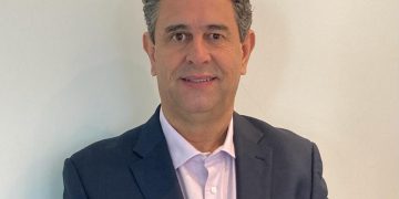 Deputado Dr. Paulo faz homenagem na ALMG ao centenário do Hospital Samuel Libânio