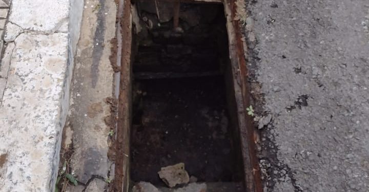 Criminosos furtam tampas de bocas de lobo em Pouso Alegre