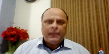 Programa Delanne Lavarini Nº 67 – Viver reclamando