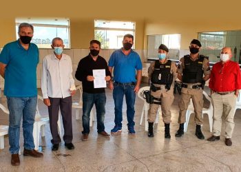 Dep. Dr Paulo e Prefeito Rafael Simões se reúnem com Prefeito de São João da Mata