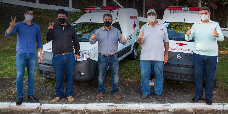 Itajubá recebe duas novas ambulâncias por intermédio do Deputado Estadual Dr. Paulo