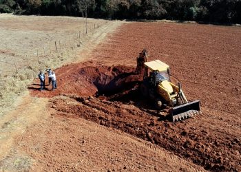 “Projeto Nossa Água, Nosso Futuro” avança com ação de conservação do solo para evitar erosões