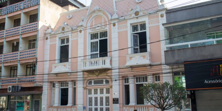 Superintendência de Cultura cria cartilha com bens tombados e registrados em Pouso Alegre