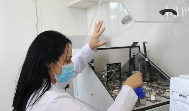 Laboratórios do curso de Ciências Biológicas atendem com excelência acadêmicos da Univás