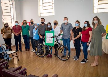 Estudantes vencedores do concurso “Viva Pouso Alegre” são premiados