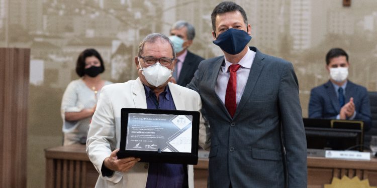 Câmara Municipal de Pouso Alegre realiza Sessão Especial de entrega do Título de Cidadão Pouso-alegrense 2021