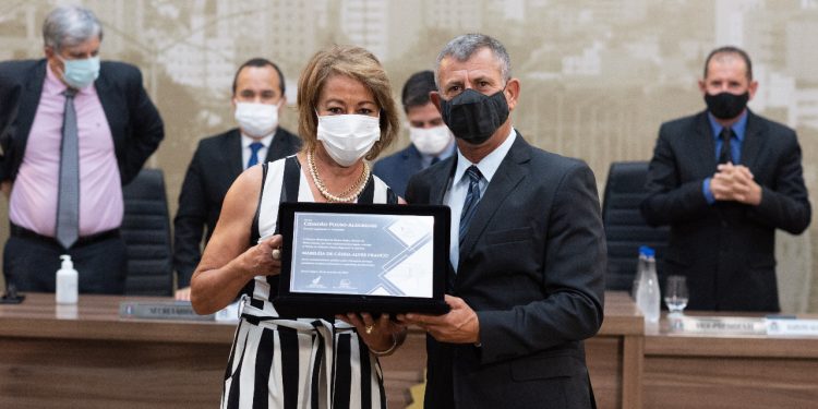 Câmara Municipal de Pouso Alegre realiza Sessão Especial de entrega do Título de Cidadão Pouso-alegrense 2021