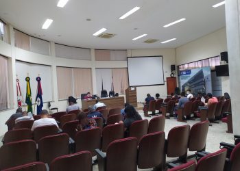 Candidatos que passaram por capacitação do CAC, fazem entrevista para vagas em Área Logística