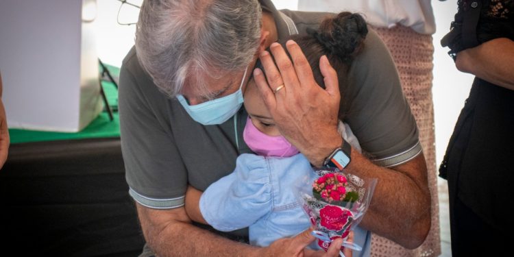 Em evento no Bairro Cidade Jardim, prefeitura anuncia a construção de mais uma escola